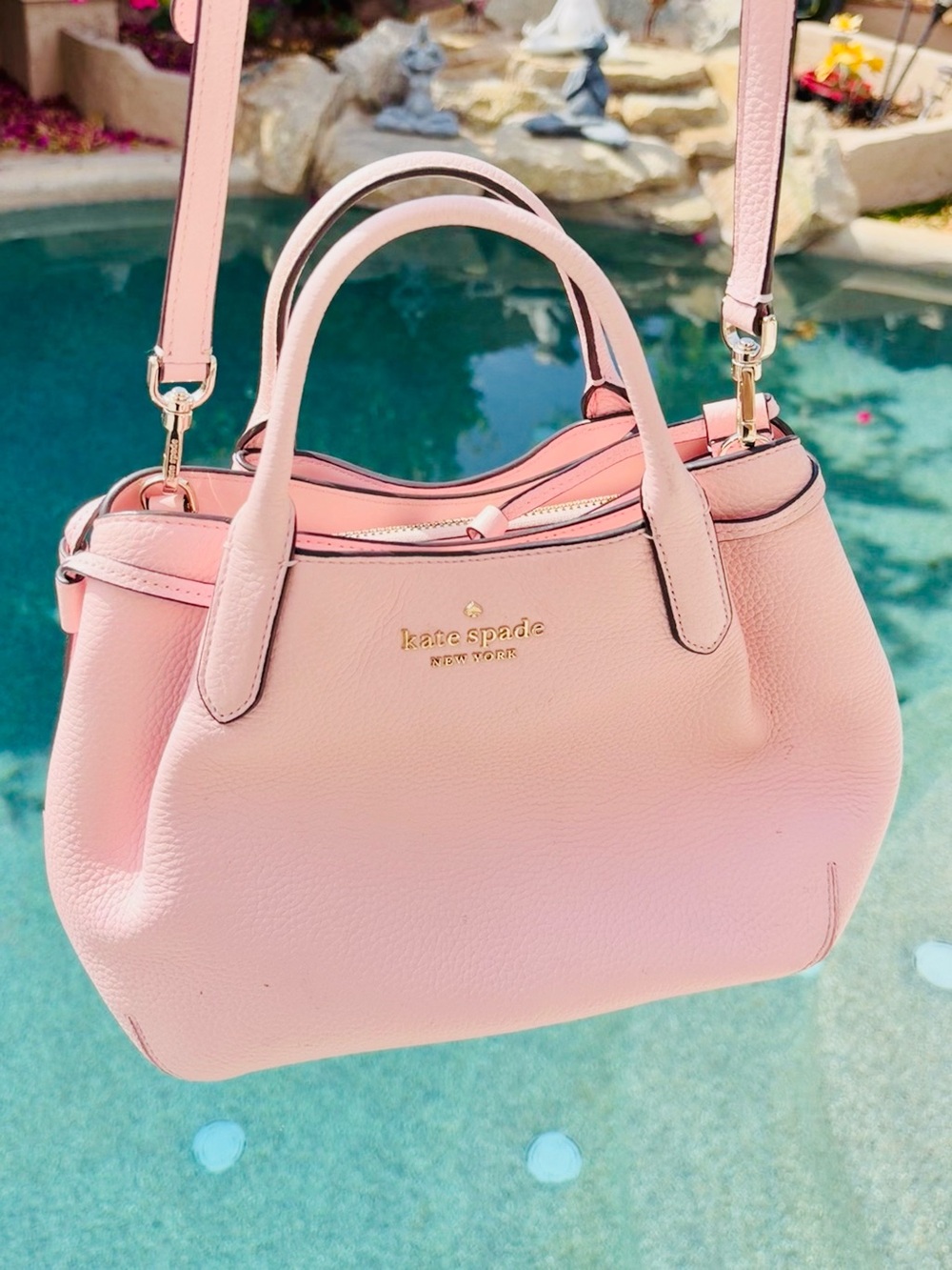 Kate Spade Small Pink Dumpling
Pebbled Leather Satchel
Crossbody - EUC $379